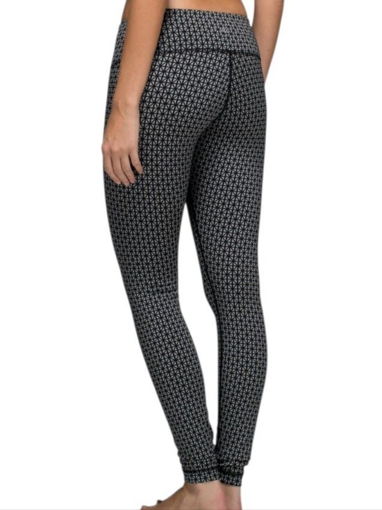 lululemon athletica Pants - Lululemon Wunder Under Pant - Tri Geo Silver Spoon Black